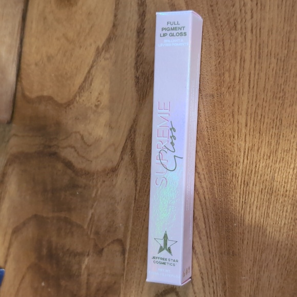 Jeffree Star Supreme Gloss Dominatrix - Picture 5 of 7